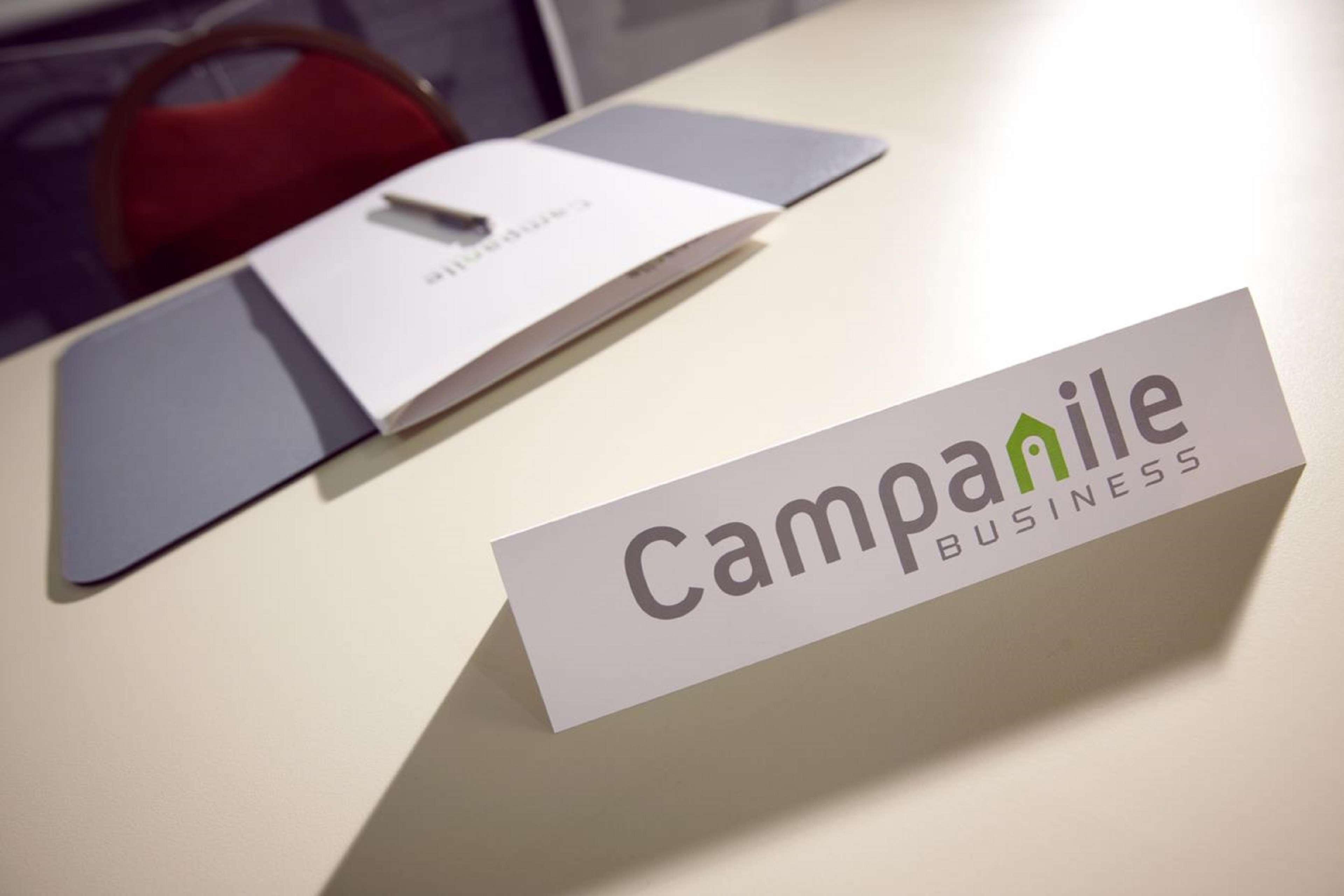 Campanile Chartres Hotel Bagian luar foto